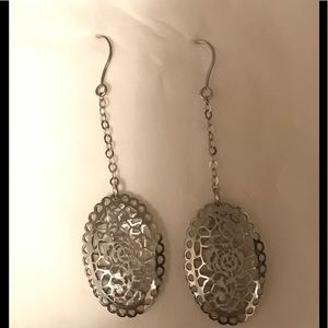 Gorgeous 14k Solid White Gold Earrings